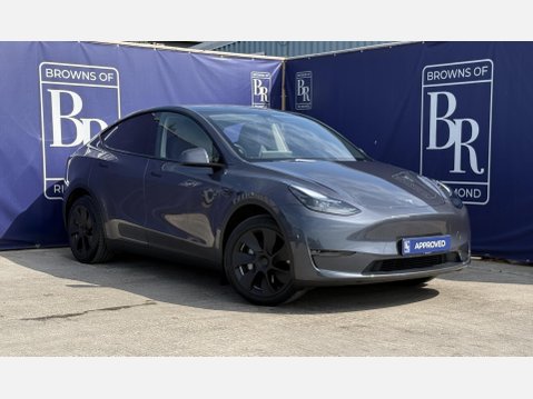 Tesla Model Y (Dual Motor) Long Range SUV 5dr Electric Auto 4WDE (384 bhp) 1
