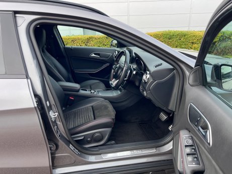 Mercedes-Benz GLA 2.1 GLA220d AMG Line 7G-DCT 4MATIC Euro 6 (s/s) 5dr 13