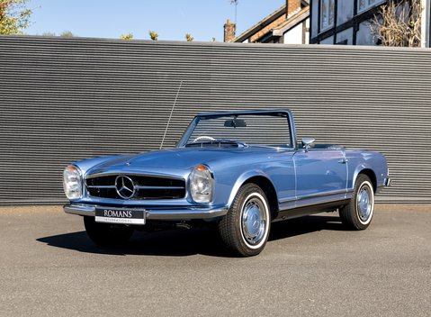 Mercedes-Benz 280 SL W113 Pagoda 2