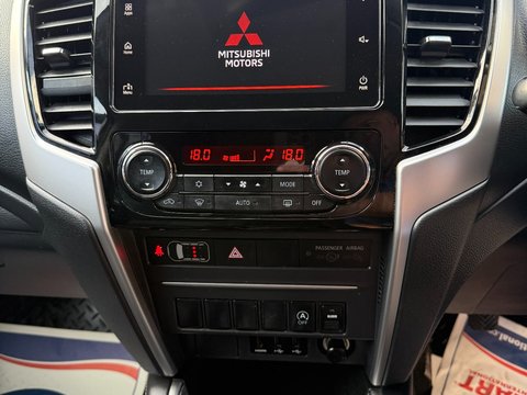 Mitsubishi L200 DI-D WARRIOR DCB 12