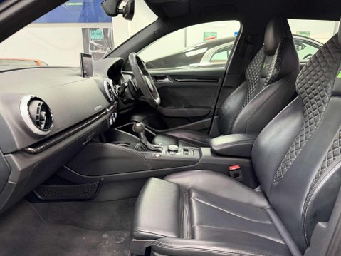 Audi RS3 2.5 TFSI Sportback 5dr Petrol S Tronic quattro Euro 6 (s/s) (400 ps) 41