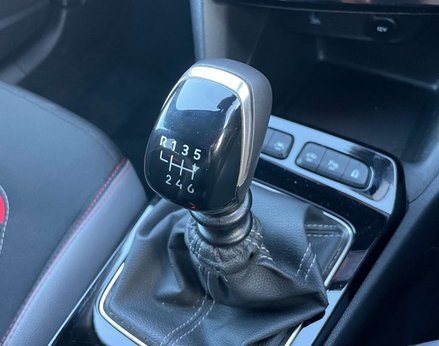 Vauxhall Mokka 1.2 Mokka SRi Nav Premium T 5dr 47