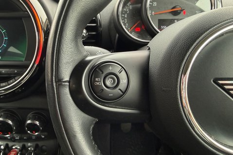 Mini Clubman COOPER CLASSIC LOOK! ONLY 24000 MILES..SAT NAV..CRUISE 18" ALLOYS 17