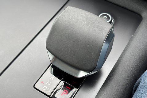 Land Rover Discovery D300 HSE Mhev Auto 4wd (S/S) Euro 6 39