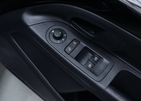 Volkswagen Up e-up! 5dr 35