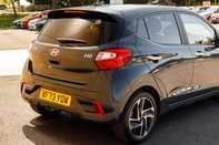 Hyundai i10 MPI PREMIUM 8