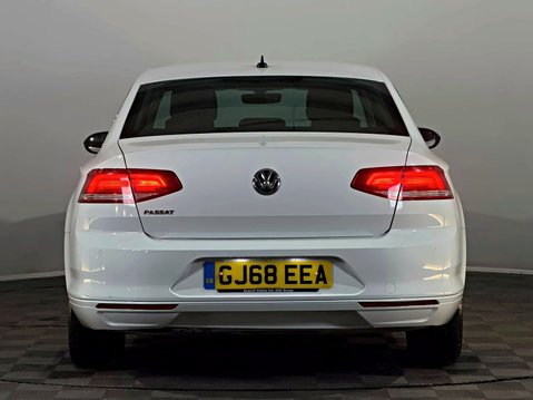 Volkswagen Passat SE BUSINESS TDI BLUEMOTION TECHNOLOGY 8