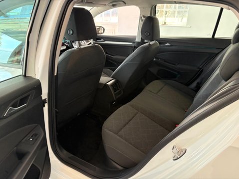 Volkswagen Golf 1.5 TSI Life Euro 6 (s/s) 5dr 21