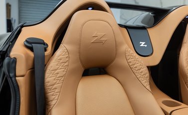 Aston Martin Vanquish ZAGATO SPEEDSTER 16