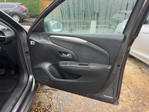 Vauxhall Corsa 1.2 Turbo SE Nav Premium Hatchback 5dr Petrol Auto Euro 6 (s/s) (100 ps) 18