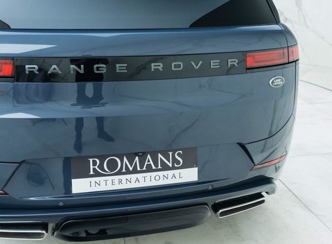 Land Rover Range Rover Sport P440e Autobiography 25