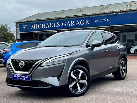 Nissan Qashqai 1.3 Qashqai N-Connecta DiG-T MHEV CVT 5dr