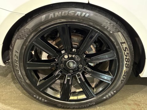 Land Rover Range Rover Sport 3.0 SD V6 HSE Dynamic Auto 4WD Euro 6 (s/s) 5dr 39
