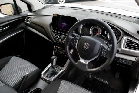 Suzuki S-Cross MOTION