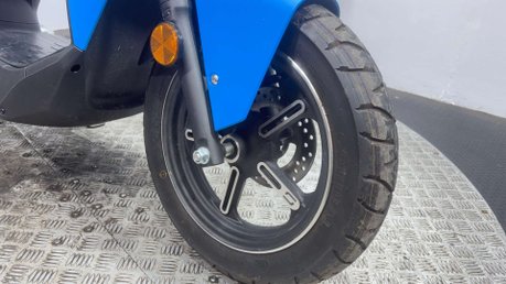 Vmoto Cux 4PS 2025 ONLY 239 MILES 50CC RIDE FROM 16 23