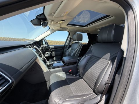 Land Rover Discovery SDV6 HSE LUXURY 43