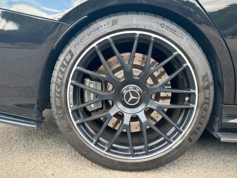Mercedes-Benz C Class 4.0 C63 V8 BiTurbo AMG (Premium) SpdS MCT Euro 6 (s/s) 4dr 35