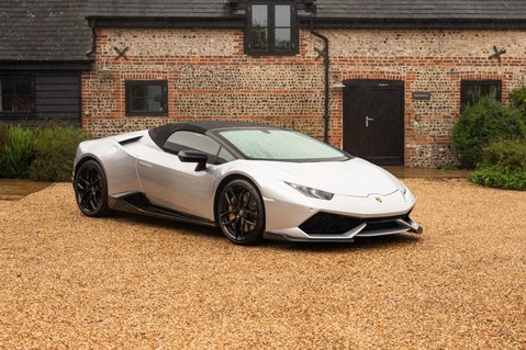 Lamborghini Huracan 5.2 V10 LP 610-4 Spyder LDF 4WD Euro 6 (s/s) 2dr 5