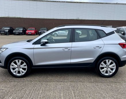 SEAT Arona 1.0 Arona SE Technology TSi Semi-Auto 5dr 11