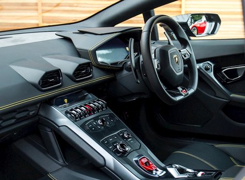 Lamborghini Huracan LP 610-4 15