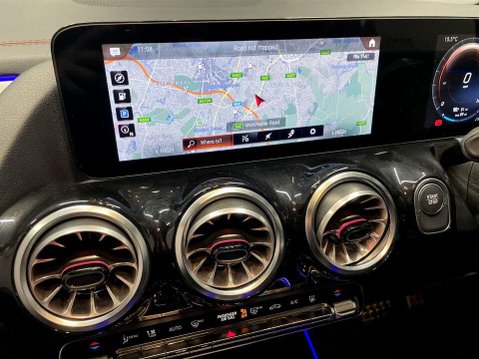 Mercedes-Benz EQA EQA 300 66.5kWh AMG Line SUV 5dr Electric Auto 4MATIC (228 ps) Sat Nav 16