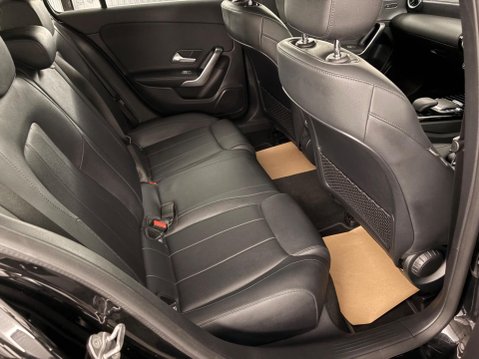 Mercedes-Benz A Class 1.3 A180 Sport Edition (Executive) 7G-DCT Euro 6 (s/s) 5dr 9