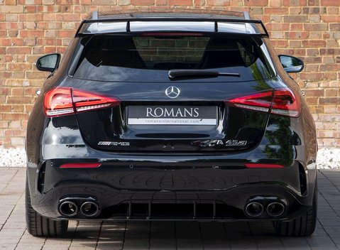 Mercedes-Benz A Class S 4Matic+ Plus 5