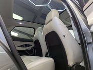 Jaguar E-Pace 2.0 E-PACE R-Dynamic HSE i AWD Auto 4WD 5dr 61