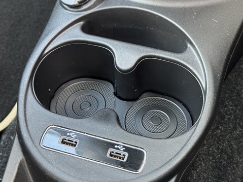 Fiat 500 1.0 Mild Hybrid Lounge 3dr 24