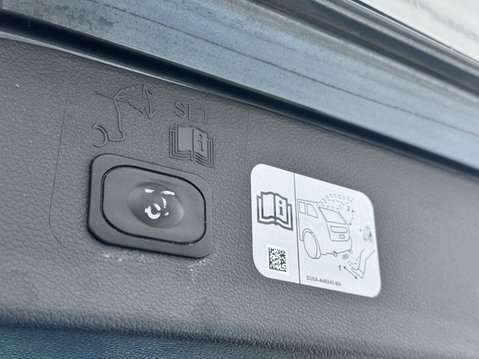 Ford Kuga 1.5 TDCi ST-Line X SUV 5dr Diesel Manual Euro 6 (s/s) (120 ps) 43