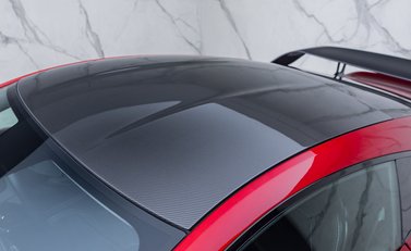 Aston Martin V12 Vantage 42