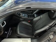Aston Martin DB11 V12 42