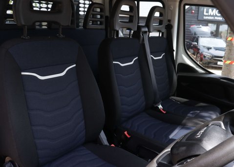 Iveco Daily 2.3 Daily 35C14B Tipper Double cab 19