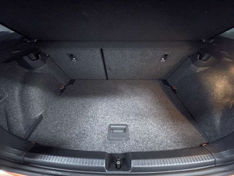 Volkswagen Polo 1.0 Polo SE 5dr 31