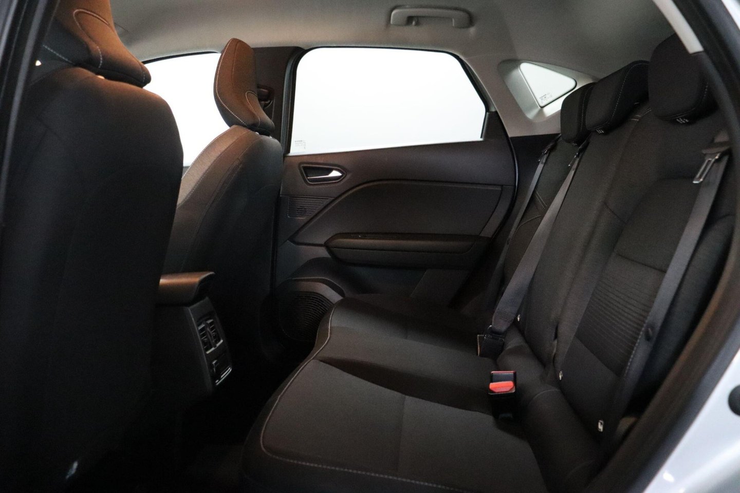 2021 Renault Captur — image 38