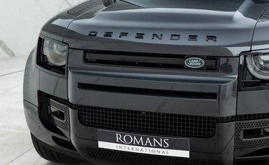 Land Rover Defender 110 V8 22