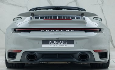 Porsche 911 Turbo S Cabriolet (992) 11
