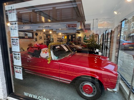 Classic Chrome's Shop ready for Christmas! 8