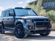 Land Rover Defender D300 HSE HardTop 1