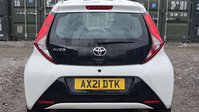 Toyota Aygo 1.0 VVT-i x-play Hatchback 5dr Petrol x-shift Euro 6 (Safety Sense) (71 ps) 9