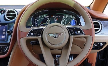 Bentley Bentayga 30