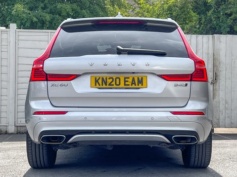 Volvo XC60 2.0 B4 MHEV R-Design SUV 5dr Diesel Hybrid Auto AW 9