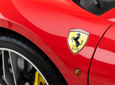 Ferrari 488 Spider 24