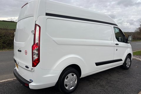 Ford Transit Custom 300 L2 H2 Trend 130 ps Panel Van - Air Con 2