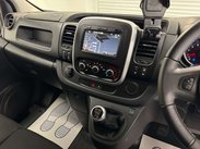 Renault Trafic 2.0 Trafic SL28 Sport Energy dCi 3