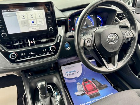 Toyota Corolla 1.8 VVT-h Icon Touring Sports CVT Euro 6 (s/s) 5dr 12