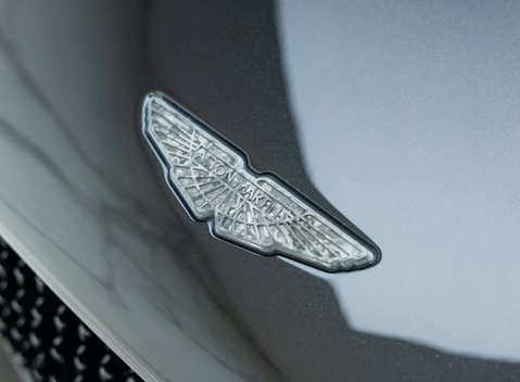 Aston Martin DBS Superleggera 27