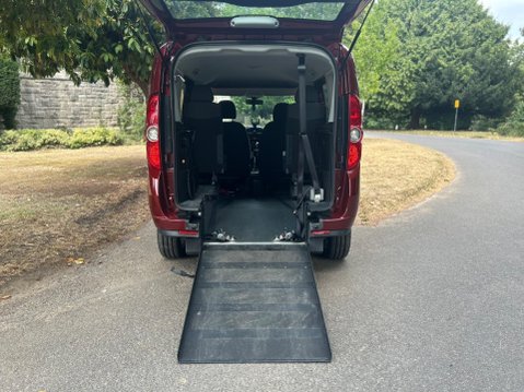 Fiat Doblo ELEGANZA MULTIJET DUALOGIC 34