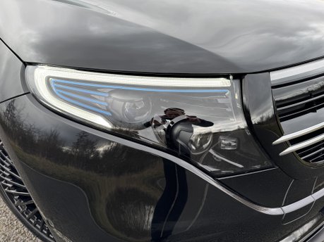 Mercedes-Benz EQC EQC 400 4M AMG Line Premium Plus Electric Auto 80KWH SUNROOF/HEADS UP/NAV 33