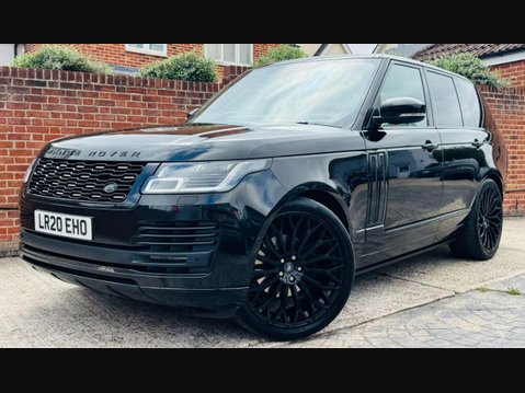 Land Rover Range Rover 3.0 SD V6 Vogue SUV 5dr Diesel Auto 4WD Euro 6 (s/s) (275 ps) 2